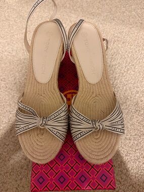 Tory Burch Cream Espadrille Bow Wedge Sandals